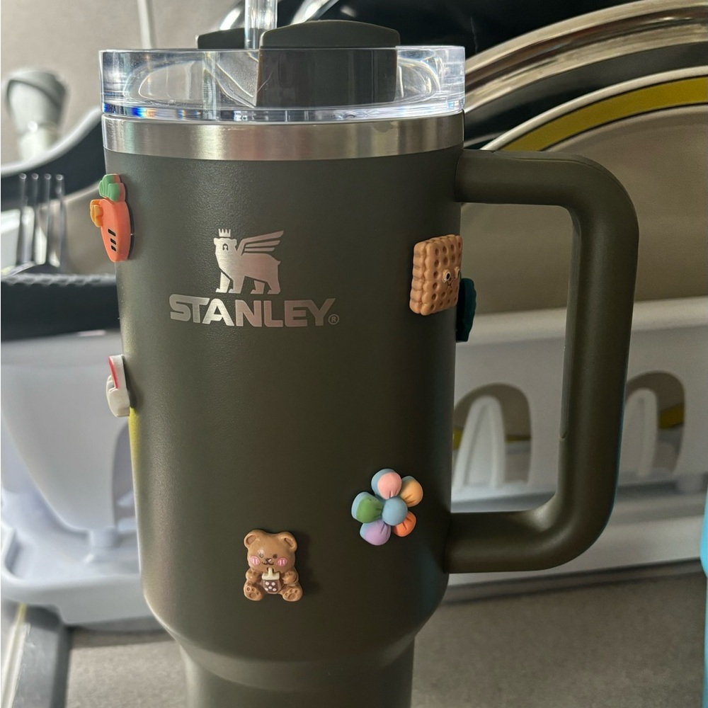 EUC Hearth and hand brand Stanley